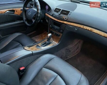 Серый Мерседес Е-Класс, объемом двигателя 2.15 л и пробегом 505 тыс. км за 7250 $, фото 26 на Automoto.ua