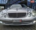 Серый Мерседес Е-Класс, объемом двигателя 3.2 л и пробегом 350 тыс. км за 8400 $, фото 5 на Automoto.ua