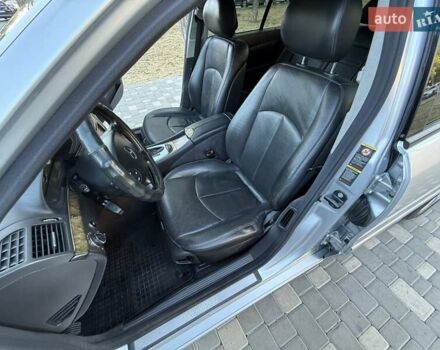 Серый Мерседес Е-Класс, объемом двигателя 2.99 л и пробегом 300 тыс. км за 8400 $, фото 38 на Automoto.ua