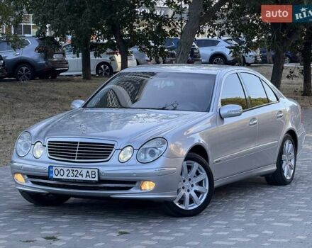 Серый Мерседес Е-Класс, объемом двигателя 2.99 л и пробегом 300 тыс. км за 8400 $, фото 16 на Automoto.ua