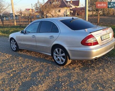 Серый Мерседес Е-Класс, объемом двигателя 2.99 л и пробегом 328 тыс. км за 8350 $, фото 4 на Automoto.ua