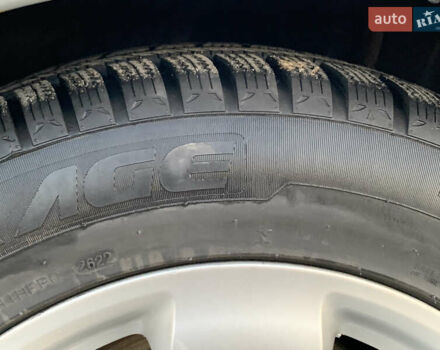 Серый Мерседес Е-Класс, объемом двигателя 3.2 л и пробегом 367 тыс. км за 8000 $, фото 40 на Automoto.ua