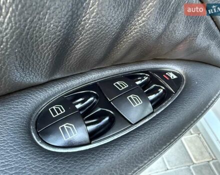 Серый Мерседес Е-Класс, объемом двигателя 2.99 л и пробегом 300 тыс. км за 8400 $, фото 35 на Automoto.ua