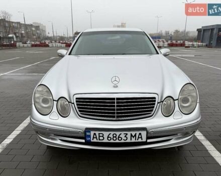 Серый Мерседес Е-Класс, объемом двигателя 2.6 л и пробегом 293 тыс. км за 7800 $, фото 13 на Automoto.ua