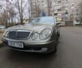 Сірий Мерседес Е-Клас, об'ємом двигуна 2 л та пробігом 500 тис. км за 3450 $, фото 1 на Automoto.ua