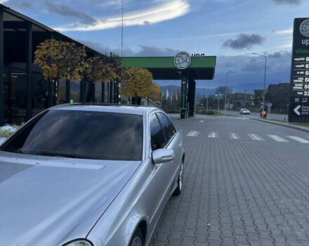 Серый Мерседес Е-Класс, объемом двигателя 2.2 л и пробегом 361 тыс. км за 7500 $, фото 2 на Automoto.ua