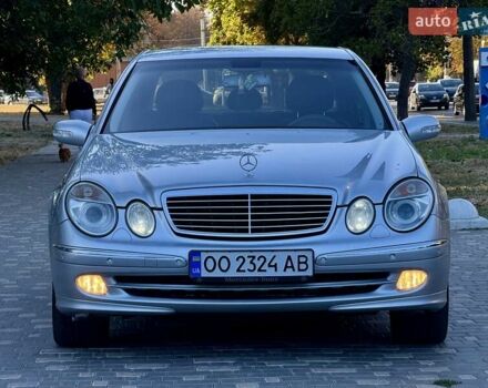 Серый Мерседес Е-Класс, объемом двигателя 2.99 л и пробегом 300 тыс. км за 8400 $, фото 1 на Automoto.ua