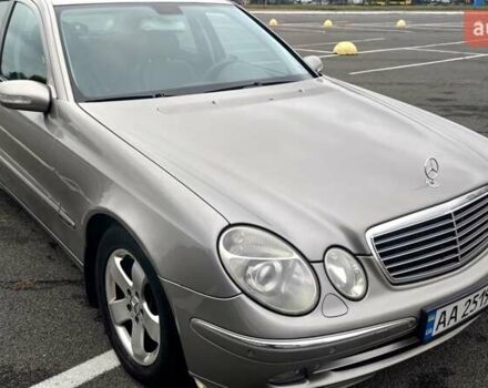 Сірий Мерседес Е-Клас, об'ємом двигуна 3 л та пробігом 234 тис. км за 7200 $, фото 4 на Automoto.ua