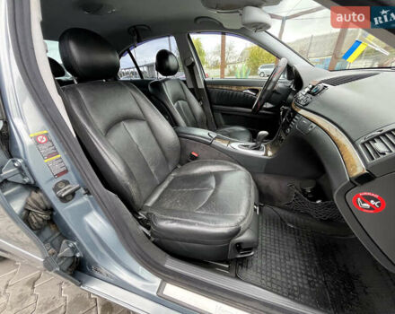 Мерседес Е-Клас 2005 у Белой Церкве на Automoto.ua Сірий Мерседес Е-Клас, об'ємом двигуна 1.8 л та пробігом 456 тис. км за 4850 $, фото 19 на Automoto.ua