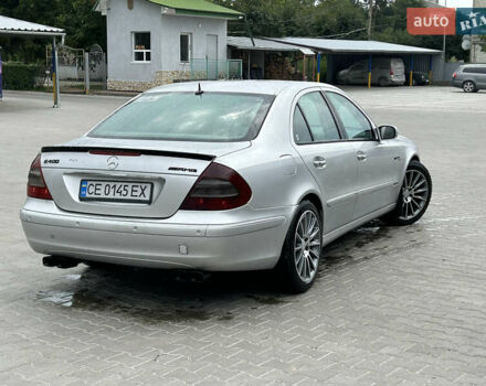 Сірий Мерседес Е-Клас, об'ємом двигуна 4 л та пробігом 320 тис. км за 6800 $, фото 4 на Automoto.ua