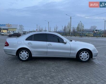 Серый Мерседес Е-Класс, объемом двигателя 2.15 л и пробегом 505 тыс. км за 7250 $, фото 5 на Automoto.ua