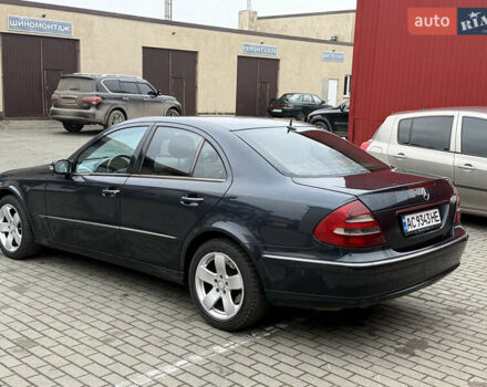 Сірий Мерседес Е-Клас, об'ємом двигуна 3.2 л та пробігом 267 тис. км за 7200 $, фото 10 на Automoto.ua
