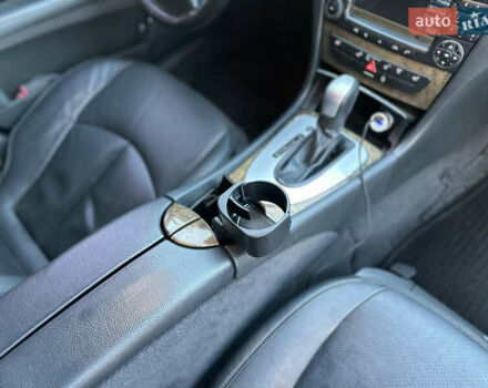 Серый Мерседес Е-Класс, объемом двигателя 3 л и пробегом 358 тыс. км за 8500 $, фото 21 на Automoto.ua