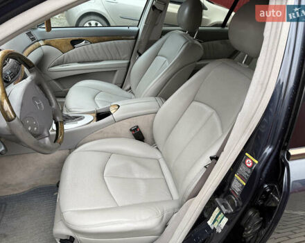 Сірий Мерседес Е-Клас, об'ємом двигуна 3.2 л та пробігом 267 тис. км за 7200 $, фото 11 на Automoto.ua