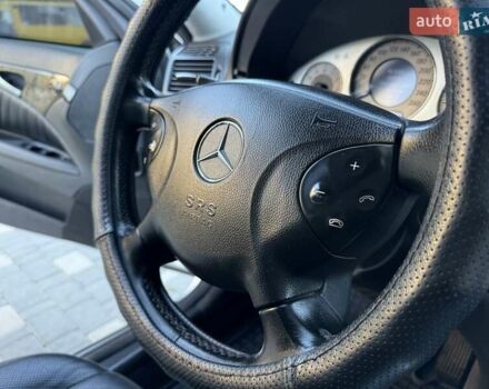 Серый Мерседес Е-Класс, объемом двигателя 2.99 л и пробегом 300 тыс. км за 8400 $, фото 62 на Automoto.ua