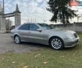 Сірий Мерседес Е-Клас, об'ємом двигуна 3 л та пробігом 245 тис. км за 10500 $, фото 2 на Automoto.ua
