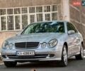 Серый Мерседес Е-Класс, объемом двигателя 3.2 л и пробегом 240 тыс. км за 5999 $, фото 2 на Automoto.ua