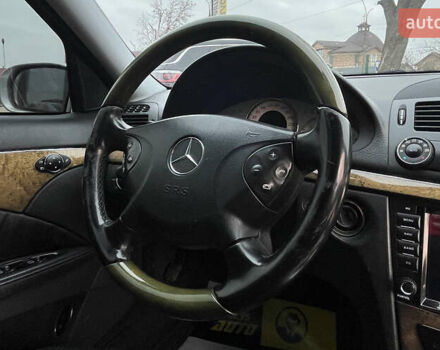 Серый Мерседес Е-Класс, объемом двигателя 3.22 л и пробегом 275 тыс. км за 8700 $, фото 17 на Automoto.ua