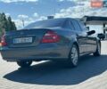 Серый Мерседес Е-Класс, объемом двигателя 2.2 л и пробегом 431 тыс. км за 6500 $, фото 10 на Automoto.ua