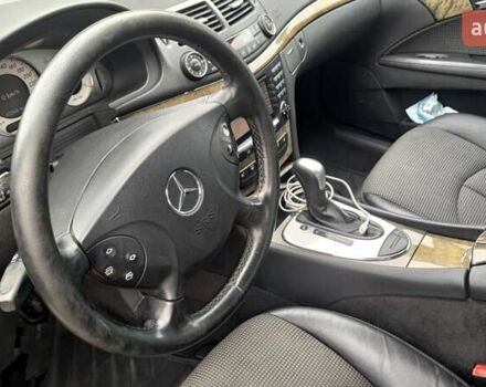 Сірий Мерседес Е-Клас, об'ємом двигуна 3 л та пробігом 234 тис. км за 7200 $, фото 2 на Automoto.ua