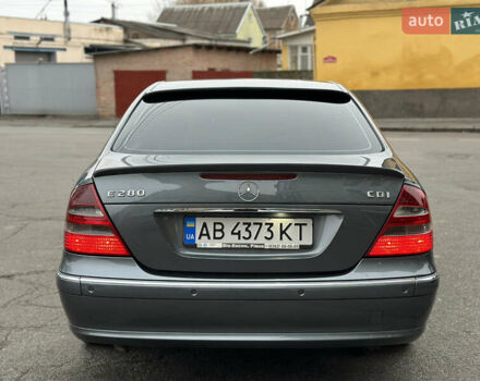 Серый Мерседес Е-Класс, объемом двигателя 3 л и пробегом 362 тыс. км за 8500 $, фото 8 на Automoto.ua