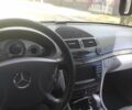 Серый Мерседес Е-Класс, объемом двигателя 3.2 л и пробегом 375 тыс. км за 7200 $, фото 9 на Automoto.ua