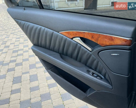 Серый Мерседес Е-Класс, объемом двигателя 1.8 л и пробегом 312 тыс. км за 7450 $, фото 12 на Automoto.ua