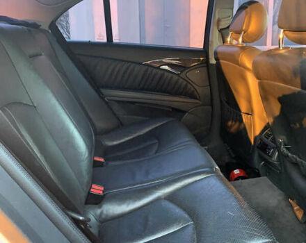 Серый Мерседес Е-Класс, объемом двигателя 3.22 л и пробегом 305 тыс. км за 7900 $, фото 14 на Automoto.ua