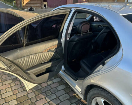 Сірий Мерседес Е-Клас, об'ємом двигуна 3.22 л та пробігом 308 тис. км за 6800 $, фото 9 на Automoto.ua