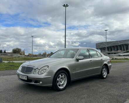 Мерседес Е-Клас 2005 у Львові на Automoto.ua Сірий Мерседес Е-Клас, об'ємом двигуна 1.8 л та пробігом 217 тис. км за 7000 $, фото 3 на Automoto.ua