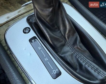 Серый Мерседес Е-Класс, объемом двигателя 2.99 л и пробегом 300 тыс. км за 8400 $, фото 56 на Automoto.ua