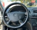 Сірий Мерседес Е-Клас, об'ємом двигуна 2.2 л та пробігом 308 тис. км за 7200 $, фото 12 на Automoto.ua