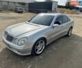 Серый Мерседес Е-Класс, объемом двигателя 2.2 л и пробегом 380 тыс. км за 7800 $, фото 1 на Automoto.ua