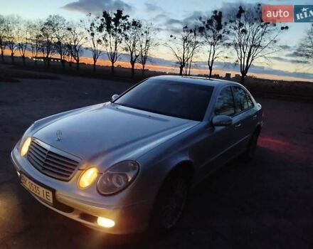 Серый Мерседес Е-Класс, объемом двигателя 1.8 л и пробегом 172 тыс. км за 7500 $, фото 12 на Automoto.ua