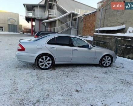 Сірий Мерседес Е-Клас, об'ємом двигуна 2.99 л та пробігом 328 тис. км за 7800 $, фото 30 на Automoto.ua