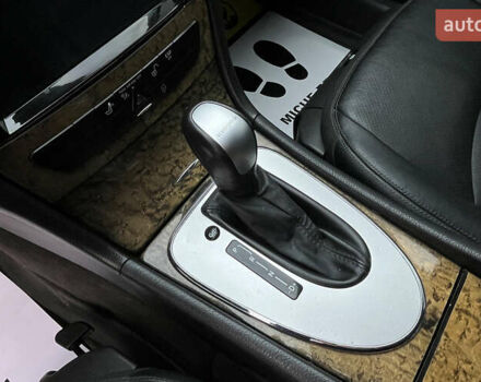 Серый Мерседес Е-Класс, объемом двигателя 3.22 л и пробегом 275 тыс. км за 8700 $, фото 14 на Automoto.ua