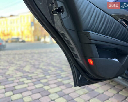 Серый Мерседес Е-Класс, объемом двигателя 3 л и пробегом 358 тыс. км за 8500 $, фото 15 на Automoto.ua