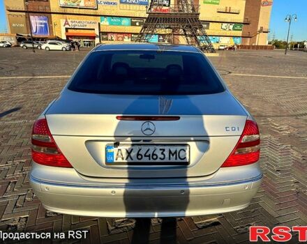 Серый Мерседес Е-Класс, объемом двигателя 3.2 л и пробегом 340 тыс. км за 7400 $, фото 3 на Automoto.ua