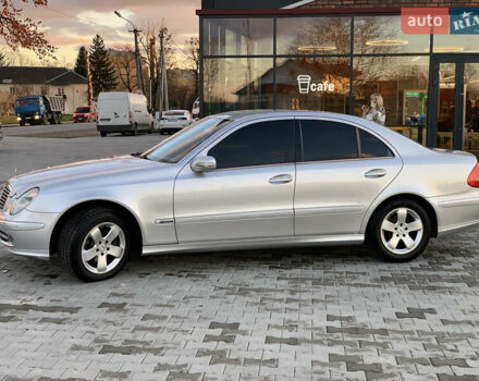 Серый Мерседес Е-Класс, объемом двигателя 3.2 л и пробегом 367 тыс. км за 8000 $, фото 10 на Automoto.ua