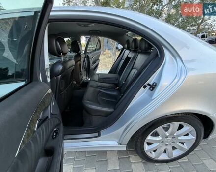 Серый Мерседес Е-Класс, объемом двигателя 2.99 л и пробегом 300 тыс. км за 8400 $, фото 69 на Automoto.ua