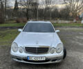 Серый Мерседес Е-Класс, объемом двигателя 2.2 л и пробегом 448 тыс. км за 6400 $, фото 1 на Automoto.ua