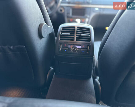 Серый Мерседес Е-Класс, объемом двигателя 3 л и пробегом 358 тыс. км за 8500 $, фото 23 на Automoto.ua