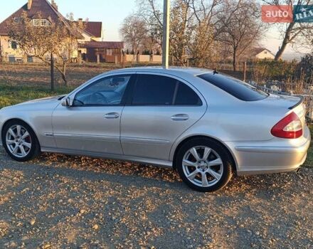 Серый Мерседес Е-Класс, объемом двигателя 2.99 л и пробегом 328 тыс. км за 8350 $, фото 3 на Automoto.ua