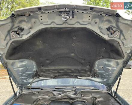 Сірий Мерседес Е-Клас, об'ємом двигуна 2.2 л та пробігом 263 тис. км за 9999 $, фото 28 на Automoto.ua