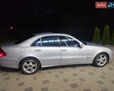 Сірий Мерседес Е-Клас, об'ємом двигуна 3 л та пробігом 420 тис. км за 8200 $, фото 25 на Automoto.ua