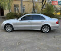 Сірий Мерседес Е-Клас, об'ємом двигуна 1.8 л та пробігом 240 тис. км за 9000 $, фото 30 на Automoto.ua