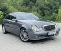 Серый Мерседес Е-Класс, объемом двигателя 3 л и пробегом 250 тыс. км за 7200 $, фото 2 на Automoto.ua