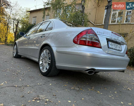 Сірий Мерседес Е-Клас, об'ємом двигуна 1.8 л та пробігом 240 тис. км за 9000 $, фото 26 на Automoto.ua