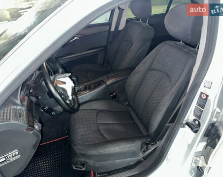 Сірий Мерседес Е-Клас, об'ємом двигуна 1.8 л та пробігом 373 тис. км за 2700 $, фото 6 на Automoto.ua