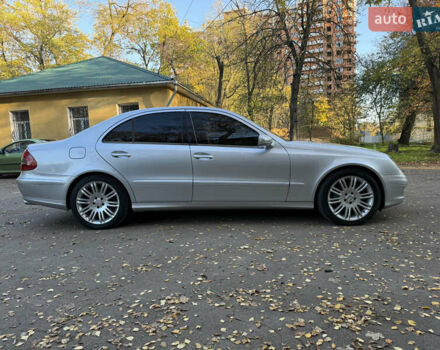 Сірий Мерседес Е-Клас, об'ємом двигуна 1.8 л та пробігом 240 тис. км за 9000 $, фото 20 на Automoto.ua